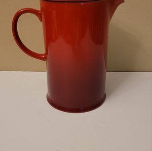 Le Creuset Coffé Stoneware French Press, red (34 oz)